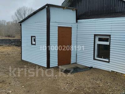 Продажа домов и дачи в Абай обл.: Отдельный дом · 2 комнаты · 70 м² · 10 сот., Ленинагорская 95 за 8 млн 〒 Отдельный дом · 2 комнаты · 70 м² · 10 сот., Ленинагорская 95 за 8 млн 〒 в Семее