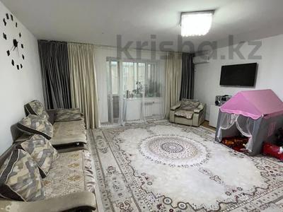 3-бөлмелі пәтер · 81.9 м² · 4/5 қабат, Юность 2, бағасы: 33 млн ₸ в Семее