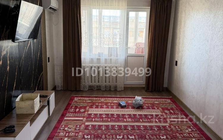 2-комнатная квартира · 42 м² · 5/5 этаж, Женис 3 за 250 000 ₸ в Жезказгане — фото 2