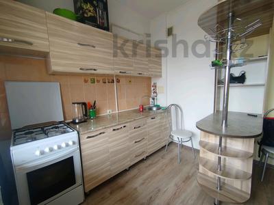 2-бөлмелі пәтер · 56 м² · 5/5 қабат, Арай-2 ш/а. 19, бағасы: 15.9 млн ₸ в Таразе, мкр Арай-2