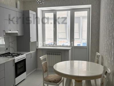 1-бөлмелі пәтер · 48 м², мкр. Алтын орда, Алия Молдагулова 62 — Возле Теннисного корта спереди, дома ЖК Нектара с левой стороны, бағасы: 180 000 〒 в Актобе