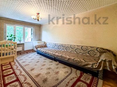 Продажа квартир в Алматы: 3-комнатная квартира · 60 м² · 3/5 этаж, мкр Аксай-3 15 за 36 млн 〒 3-комнатная квартира · 60 м² · 3/5 этаж, мкр Аксай-3 15 за 36 млн 〒 в Алматы, Ауэзовский р-н