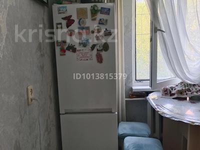 1-комнатная квартира · 34 м² · 1/5 этаж, Казбек би 26 — Район торговый дом Океана за 160 000 ₸ в Усть-Каменогорске