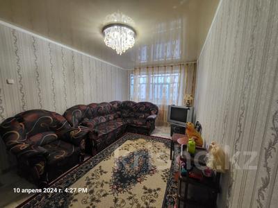 1-комнатная квартира, 35 м², 4/5 этаж, 8 микрорайон за 7.8 млн 〒 в Темиртау