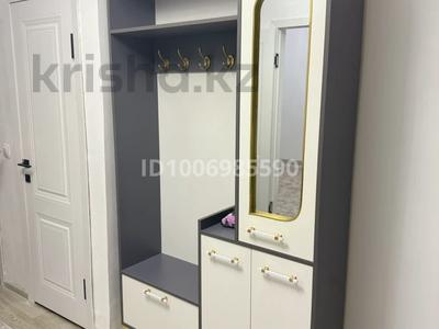 3-комнатная квартира · 74 м² · 1/5 этаж, Шаменов 47 — Макон Биллионға қарсы дом за 180 000 ₸ в 