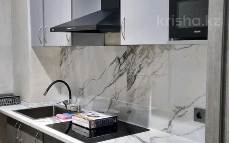 1-комнатная квартира · 35 м² · 2/3 этаж, Оспанова 54 — Достык за 320 000 ₸ в Алматы, Медеуский р-н — фото 2