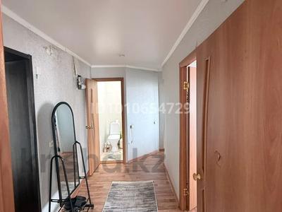 2-комнатная квартира · 47 м² · 5/5 этаж, Мұзтау 3 за 15 млн 〒 в Усть-Каменогорске, Ульбинский