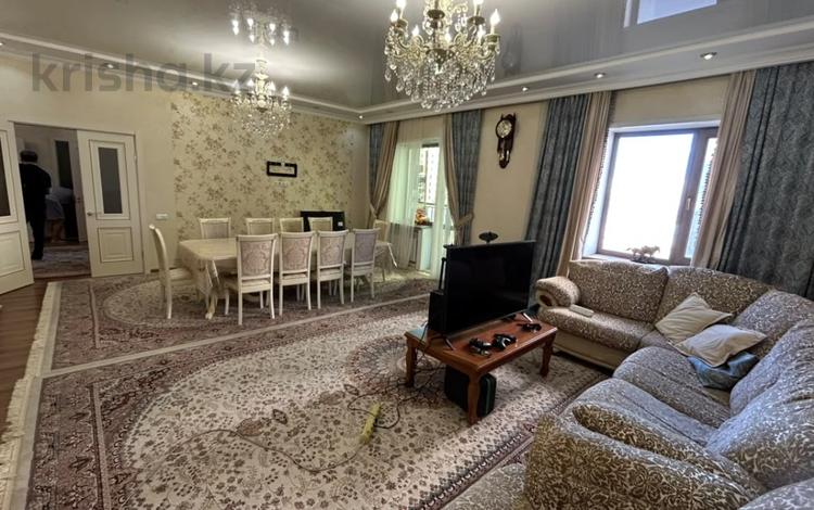 4-комнатная квартира · 170 м² · 2/12 этаж, улица Нажимеденова за 78 млн ₸ в Астане, Сарайшык р-н — фото 2
