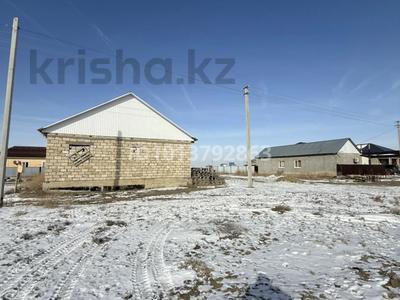 Участок · 10 соток, мкр Жулдыз, Улица Арона Аюпова, 97 97 — Адезеия магазин за ~ 11.6 млн ₸ в Атырау