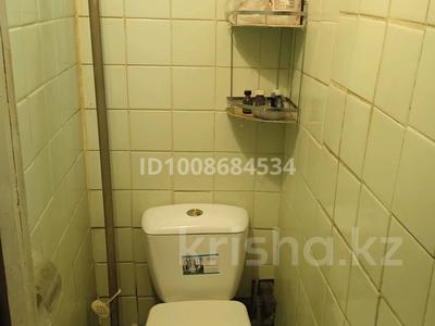 3-комнатная квартира · 60 м² · 2/5 этаж, мкр Михайловка 22 — Кардиоцентра за 21.5 млн ₸ в Караганде, Казыбек би р-н
