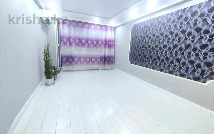 2-бөлмелі пәтер · 42 м² · 8/9 қабат, Пр. Металлургов, бағасы: 9.5 млн ₸ в Темиртау — фото 2