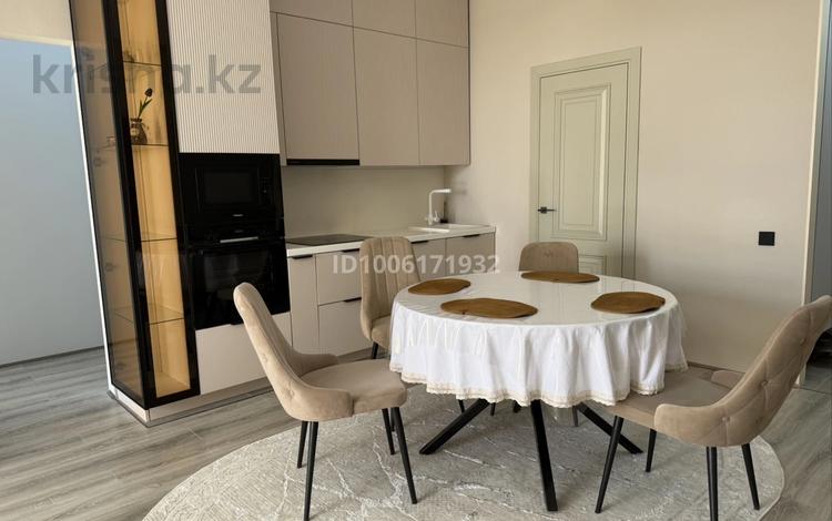 3-бөлмелі пәтер · 120 м² · 10/14 қабат, мкр 11 144 б корпус 3, бағасы: 30 000 ₸ в Актобе — фото 2