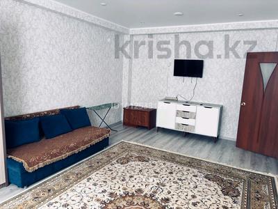 1-комнатная квартира · 50 м² · 1/5 этаж, 17-й мкр 74 за 9 000 ₸ в Актау