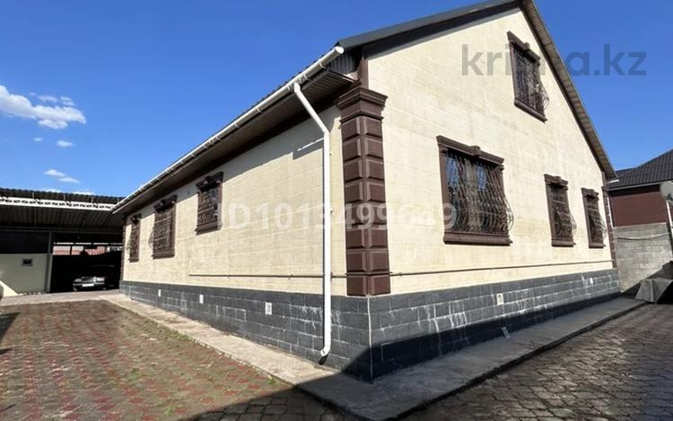Отдельный дом · 7 комнат · 190 м² · 8 сот., Белтоған 38 — Лицей№1 за 67 млн ₸ в Узынагаш — фото 2