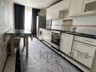3-комнатная квартира · 60 м² · 5/5 этаж, Байтурсынов 3 за 180 000 〒 в 