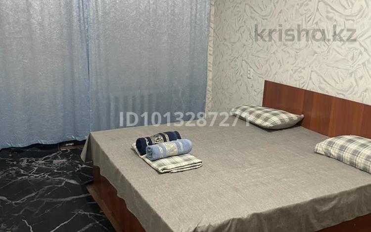 1-бөлмелі пәтер · 35 м² · 2/5 қабат, Валиханова 138, бағасы: 7 000 ₸ в Кентау — фото 2