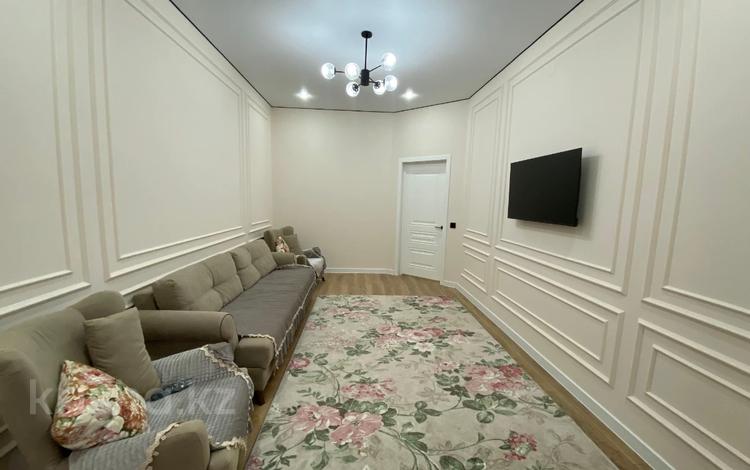1-комнатная квартира · 50.4 м², Молдагуловой 66б за 200 000 ₸ в Актобе — фото 7