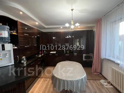 2-бөлмелі пәтер · 87.3 м² · 5/5 қабат, мкр Думан-2 18, бағасы: 48.5 млн ₸ в Алматы, Медеуский р-н