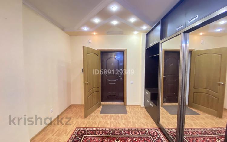 3-бөлмелі пәтер · 110 м² · 8/15 қабат, Абая 11/1, бағасы: 46 млн ₸ в Астане, Сарыарка р-н — фото 50