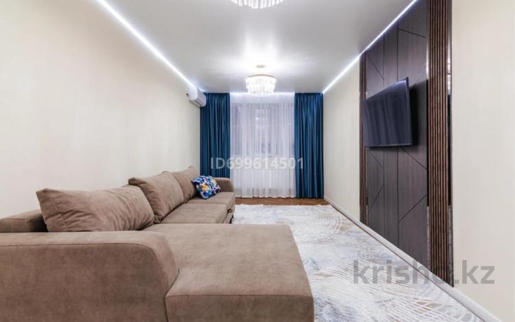 3-комнатная квартира · 90 м² · 25/41 этаж, Достык 5/1 — Достык / Кунаева за 35 000 ₸ в Астане, Есильский р-н — фото 2