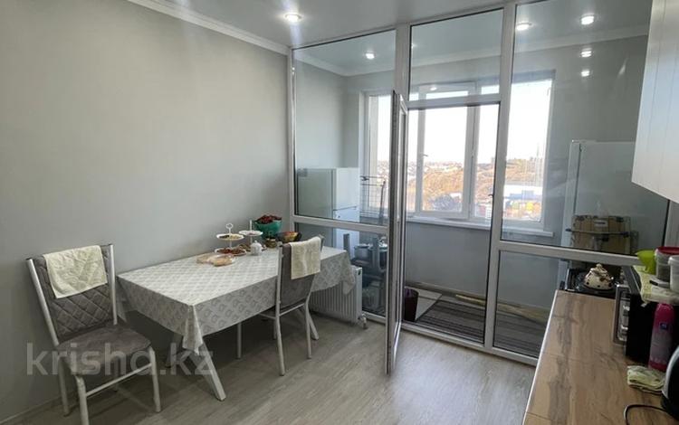 1-бөлмелі пәтер · 40 м² · 7/9 қабат, мкр Ожет, Северное Кольцо, бағасы: 25 млн ₸ в Алматы, Алатауский р-н — фото 8