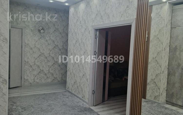 3-комнатная квартира · 110 м² · 2/7 этаж, Нуртас Ондасынов 16 за 75 млн ₸ в Атырау, мкр Жилгородок — фото 2