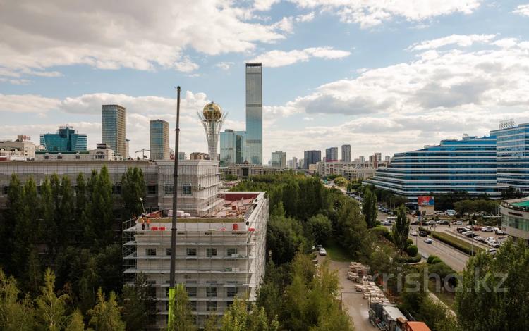 6-комнатная квартира · 193 м² · 8/20 этаж, Сарайшык 34а за 233 млн ₸ в Астане — фото 2