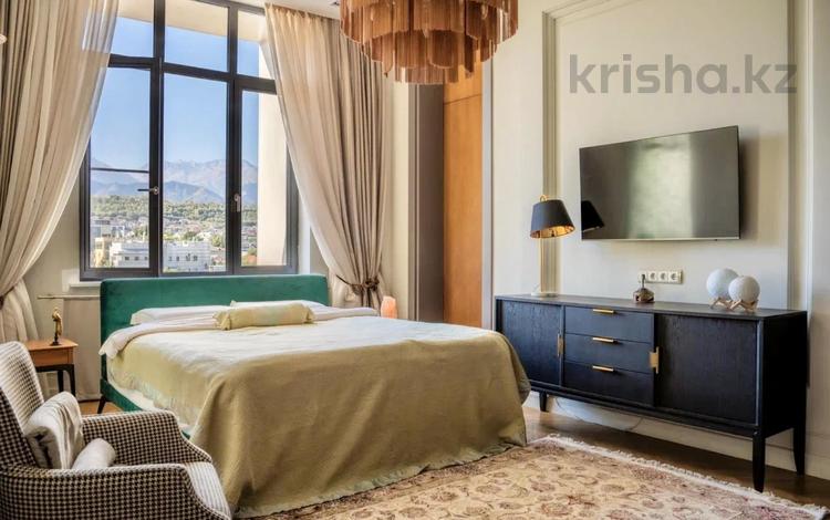 4-комнатная квартира · 325 м² · 7/7 этаж, Тайманова 136 за 550 млн 〒 в Алматы, Медеуский р-н — фото 35