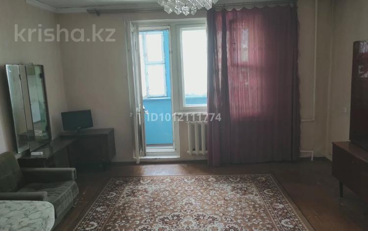 2-бөлмелі пәтер · 54 м² · 2/10 қабат, мкр Юго-Восток, мкр Гульдер 1 15, бағасы: 20 млн ₸ в Караганде, Казыбек би р-н — фото 2