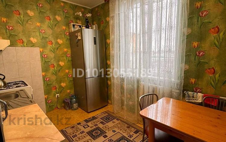 3-комнатная квартира · 70 м² · 7/9 этаж, 5 мкр за 23 млн ₸ в Аксае — фото 2