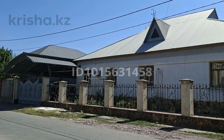 Отдельный дом · 8 комнат · 250 м² · 10 сот., мкр Катынкопыр — Возле 52 и 56 школы за 5 000 ₸ в Шымкенте, Абайский р-н — фото 2