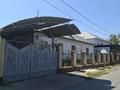 Отдельный дом · 8 комнат · 250 м² · 10 сот., мкр Катынкопыр — Возле 52 и 56 школы за 5 000 ₸ в Шымкенте, Абайский р-н — фото 2