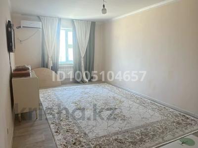 Отдельный дом · 2 комнаты · 80 м² · 6 сот., 3 15/2 — Емір 3 көше 15/2 за 8.8 млн 〒 в Батыре
