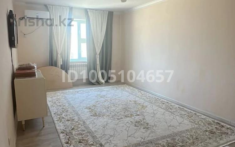 Отдельный дом · 2 комнаты · 80 м² · 6 сот., 3 15/2 — Емір 3 көше 15/2 за 8.1 млн 〒 в Батыре — фото 2