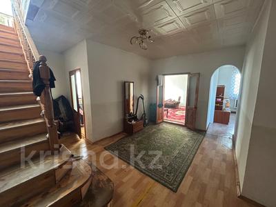 Отдельный дом · 6 комнат · 290 м² · 12 сот., Жумбактас 9 за 35 млн 〒 в Кокшетау