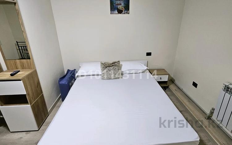 1-бөлмелі пәтер · 22 м², Жангельдина 39 — Угол Райымбека, бағасы: 200 000 ₸ в Алматы, Медеуский р-н — фото 3