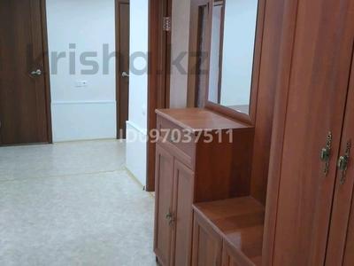 3-бөлмелі пәтер · 80 м² · 8/9 қабат, мкр Юго-Восток, ул Карбышева 15/2 — Рынок Арай, бағасы: 190 000 ₸ в Караганде, Казыбек би р-н