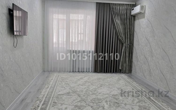2-комнатная квартира · 70 м² · 2/9 этаж, мкр. Алтын орда, Алия Молдагулова 62 за 350 000 ₸ в Актобе — фото 2