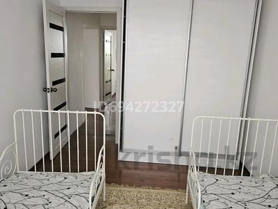 4-комнатная квартира · 100 м² · 8/10 этаж, Магжана Жумабаева 6 — проспект Назарбаева за 300 000 〒 в Павлодаре
