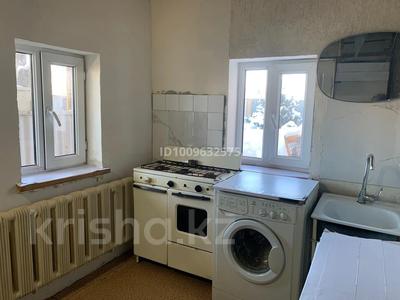 1 комната · 30 м² · 1 этаж, мкр Таугуль-3, Жандосова 305 за 150 000 ₸ в Алматы, Ауэзовский р-н