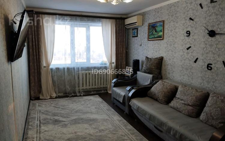 2-комнатная квартира, 48 м², 5/5 этаж, 6 микрорайон 51 за 9.5 млн 〒 в Темиртау — фото 2
