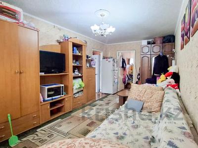 2-комнатная квартира · 43 м² · 3/5 этаж, самал 13а — Береке за 14.9 млн 〒 в Талдыкоргане, мкр Самал