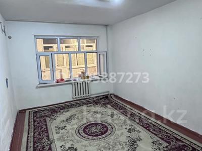 3-комнатная квартира · 40 м² · 1/4 этаж, Кенесары 49 — Самал район за 55 000 〒 в Туркестане