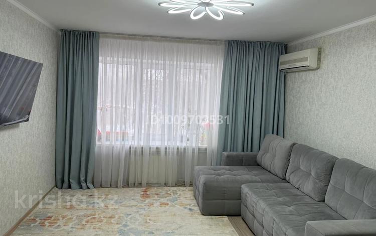 3-комнатная квартира · 63 м² · 3/9 этаж, Айтиева 72А — Абая за 27 млн ₸ в Уральске — фото 2
