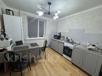 2-комнатная квартира · 55.2 м² · 1/10 этаж, 8 микрорайон 15 за 20.8 млн 〒 в Костанае