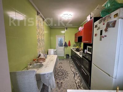 3-комнатная квартира · 67 м² · 5/5 этаж, мкр Тастак-2, Тлендиева за 37.5 млн ₸ в Алматы, Алмалинский р-н
