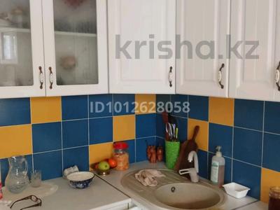 5-бөлмелі пәтер · 100 м² · 2/5 қабат, мкр 4 8, бағасы: 17.5 млн ₸ в Уральске
