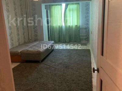 2-бөлмелі пәтер, 54 м², 3/9 қабат тәулігіне, 14-мкр 33а, бағасы: 6 000 〒 в Актау