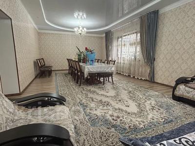 Отдельный дом • 5 комнат • 265 м² • 6 сот., Кокшетауская 54 за 150 млн 〒 в Алматы, Медеуский р-н