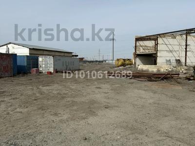 Өнеркәсіптік база · 50 сотық, мкр Бирлик, Загородная 1в, бағасы: 2 млн 〒 в Атырау, мкр	Бирлик